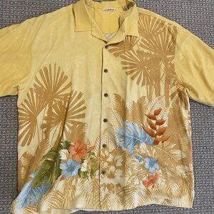 Tommy Bahama Hawaiian Shirt Men's  Size XXL Silk  Button Up Vacation Yellow